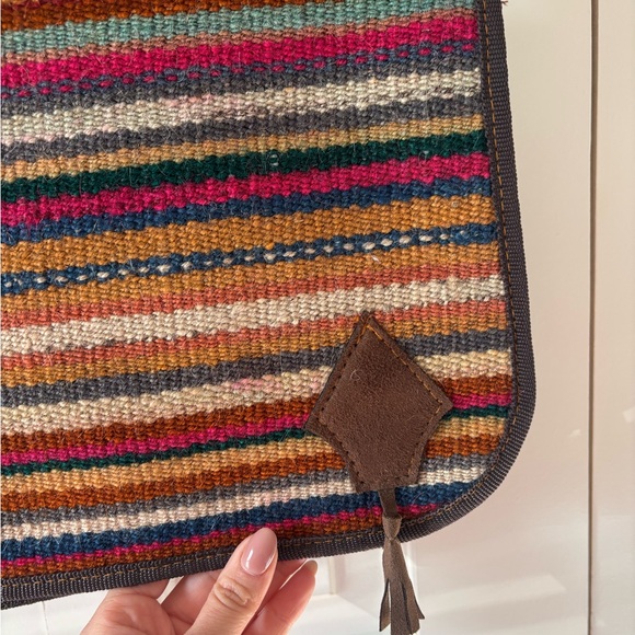 Woven Multicolor Stripe Crossbody Bag - Picture 4 of 10